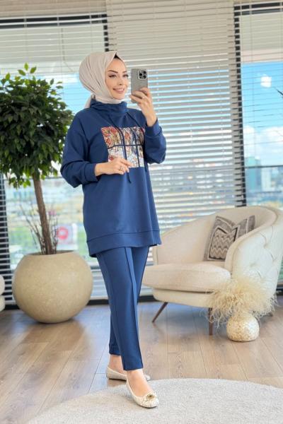 9689 Önü Resim Desen Parçalı Takım Lacivert