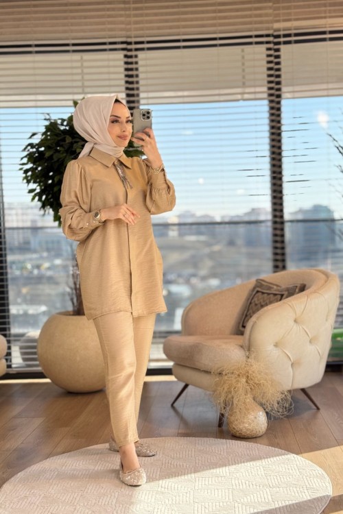 9723 Patı Taş Broşlu Takım Latte