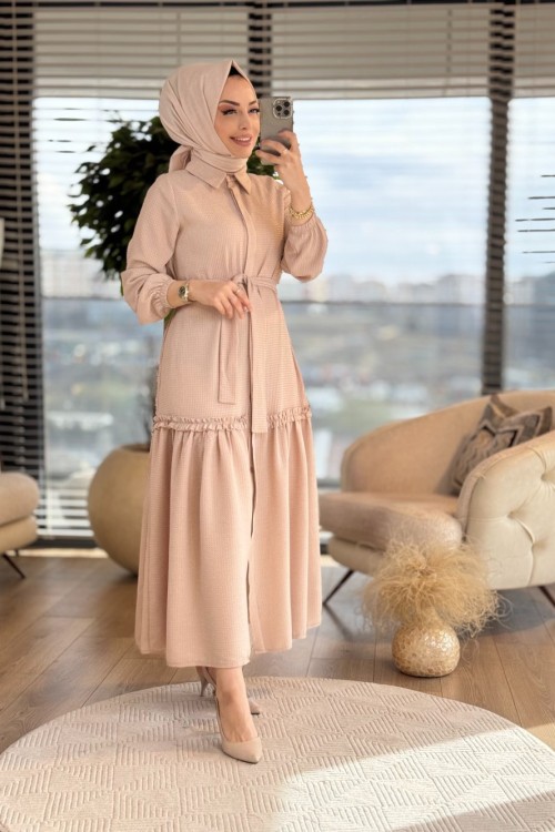 9766 Gofre Önü Düğmeli Elbise Bej