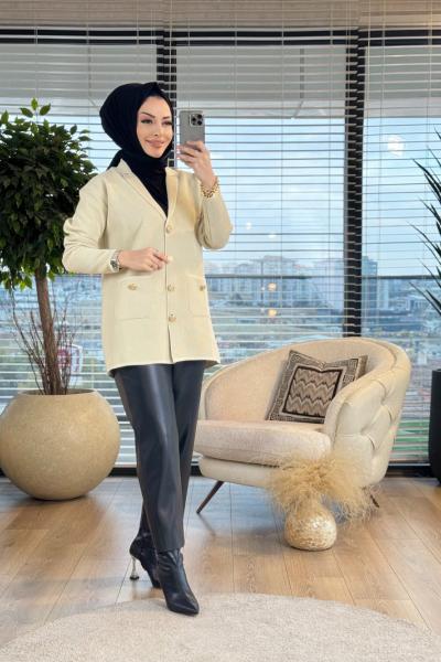 MRW1156 Metal Düğmeli Yakalı Hırka Bej