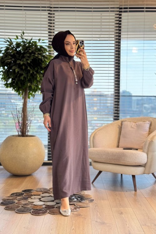 S5935 Dik Yaka Ferah Elbise Kahve