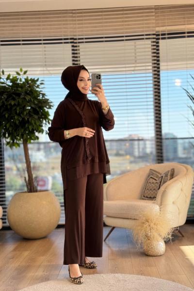 W5962 Omuzdan Etek Ucuna Şerit Detaylı Takım Kahve